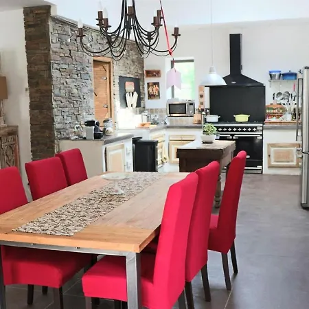 Lavish Holiday In With Private Swimming Pool בית נופש